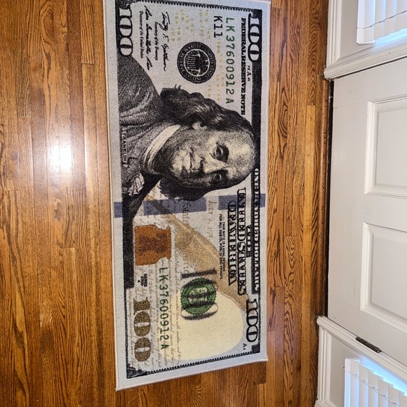 100 Dollar Bill Rug - Picture 3 of 5